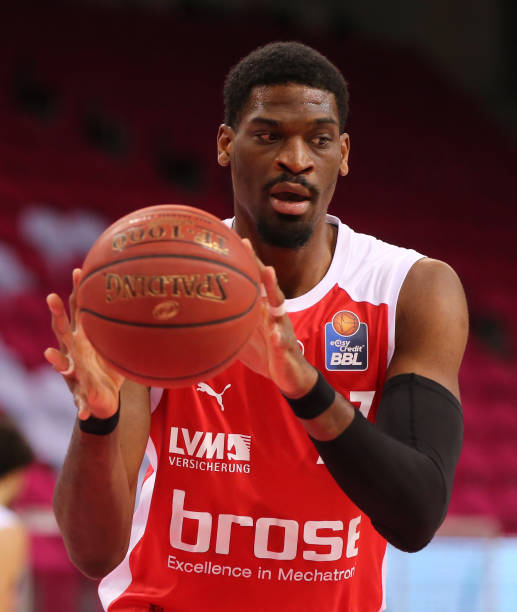 却在关键场 却在关键场